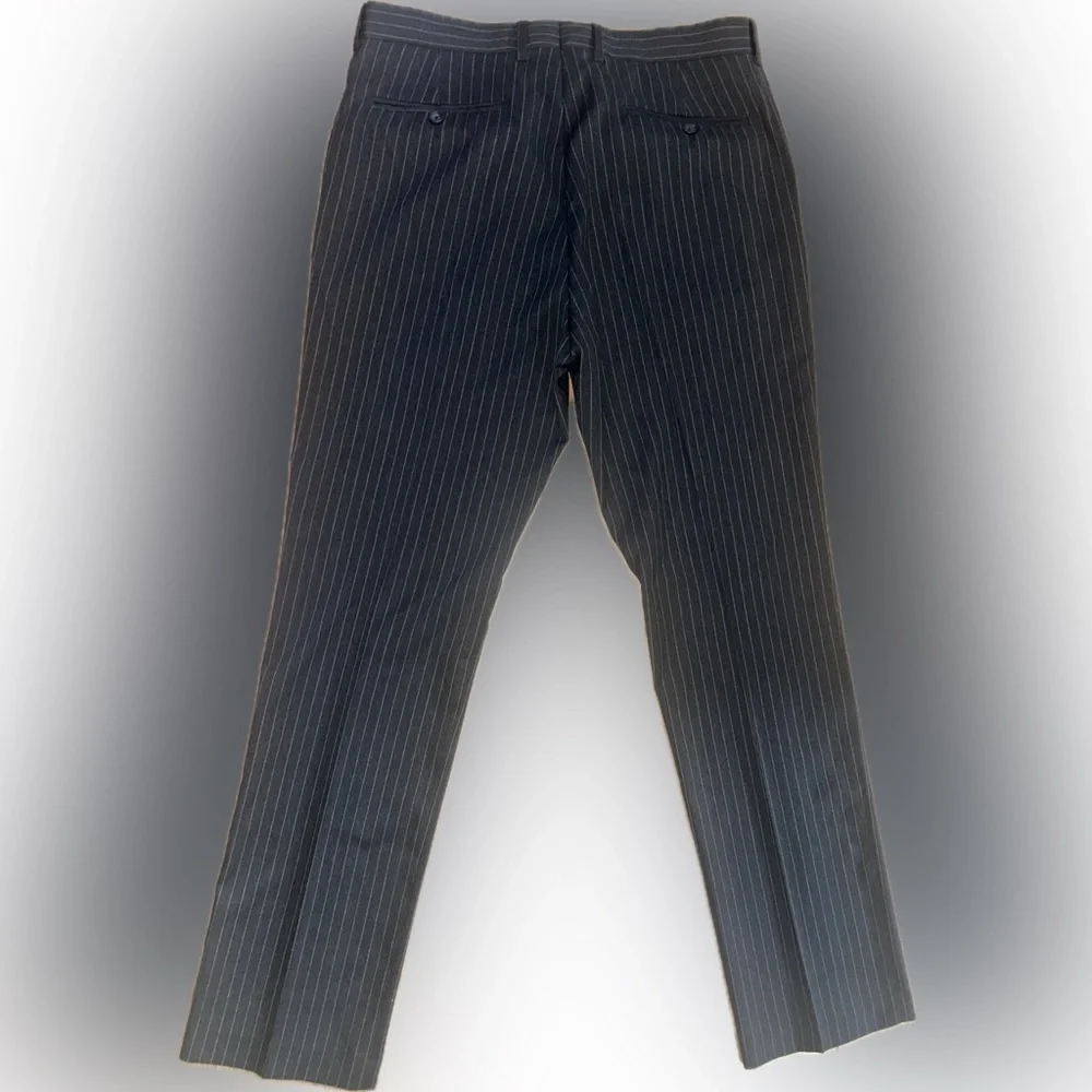 EUC J. Crew SZ 34 Charcoal gray/white pinstriped straight leg trousers/waist 36”